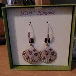 Betsey Johnson Gold and Pink Floral Shell Earrings